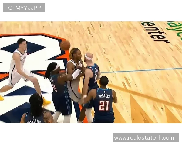 篮网官方宣布与亚历克斯-卡鲁索签订1年底薪合同：防守悍将助力篮网再起航