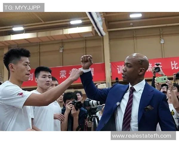 马布里获得CBA主帅职位未来将率领球队争冠